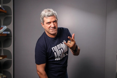 Михаил Шахназаров