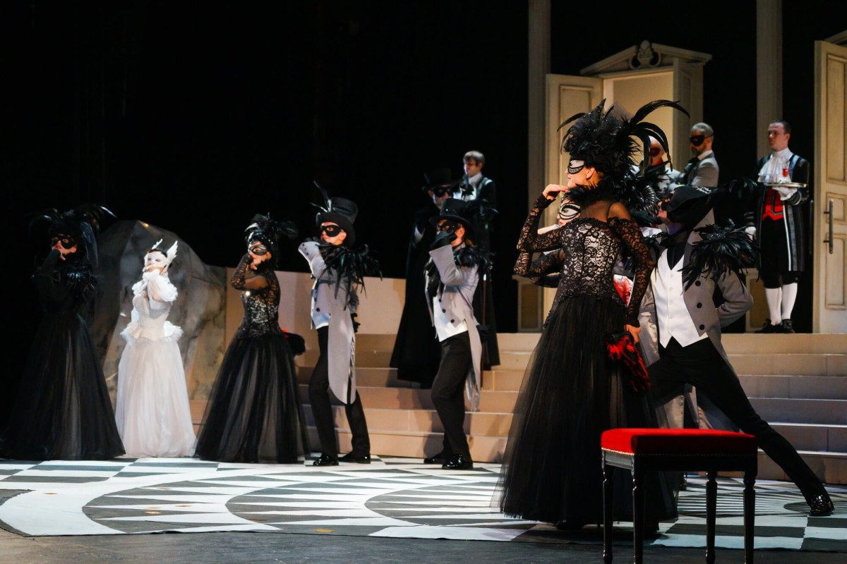 Фотография  для Маскарад