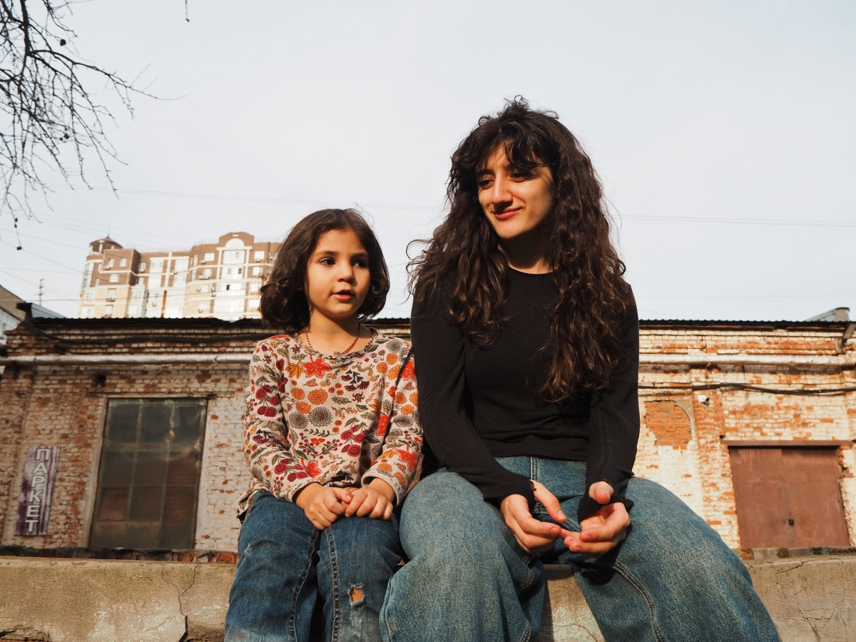 Фотография  для Руки женщин моей семьи были не для письма