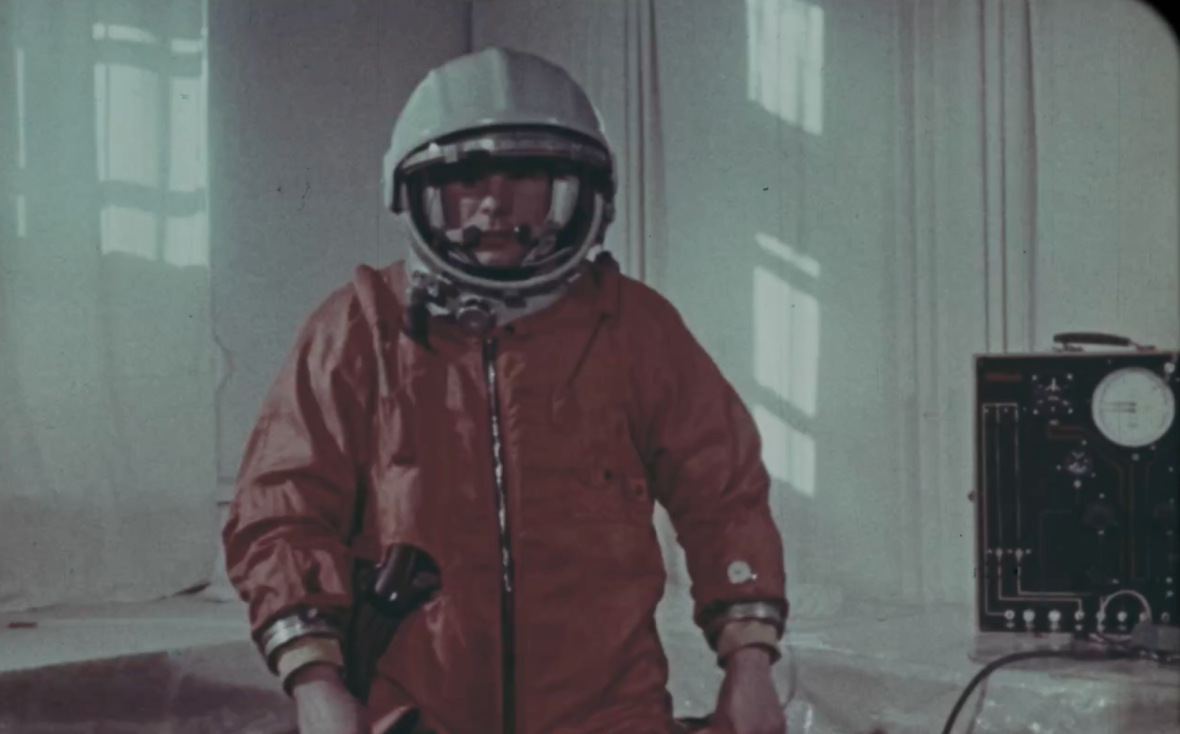 Фотография  для Гагарин. Обнимая мир