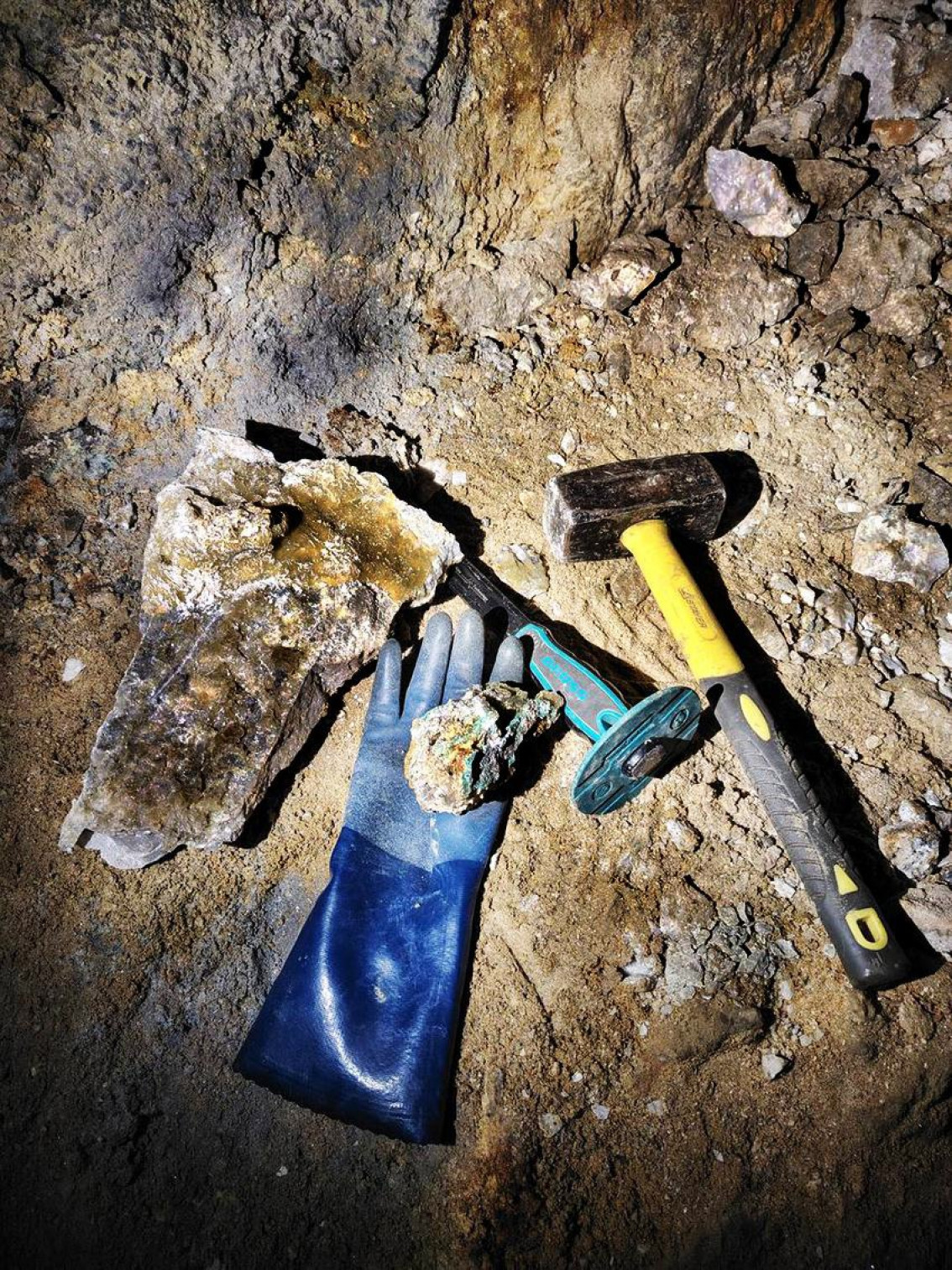 Фотография  для Летопись в камне: геологический очерк западного Кавказа и Предкавказья