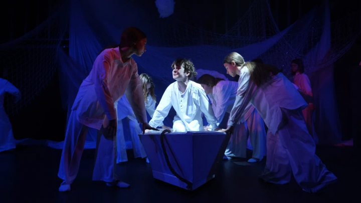 Фотография  для Чайка по имени Джонатан Ливингстон