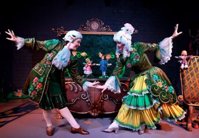 Дюймовочка