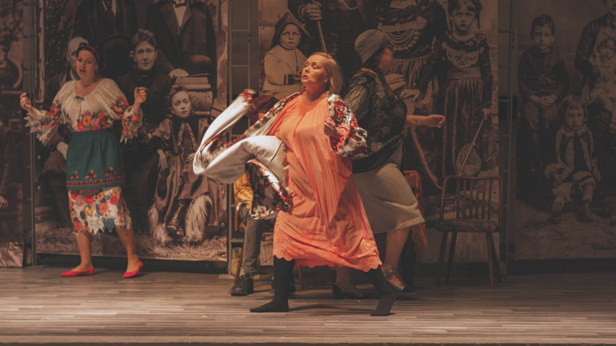 Фотография  для Госпожа министерша