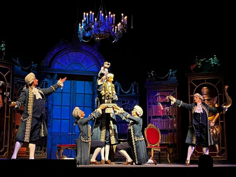 Фотография  для Чёрная курица