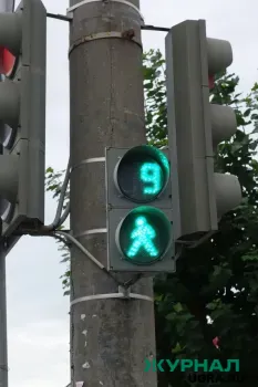 Неисправный светофор на улице Московской ставит под угрозу безопасность пешеходов