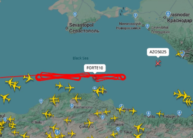 Американский дрон RQ-4B Global Hawk продолжает патрулирование над Чёрным морем