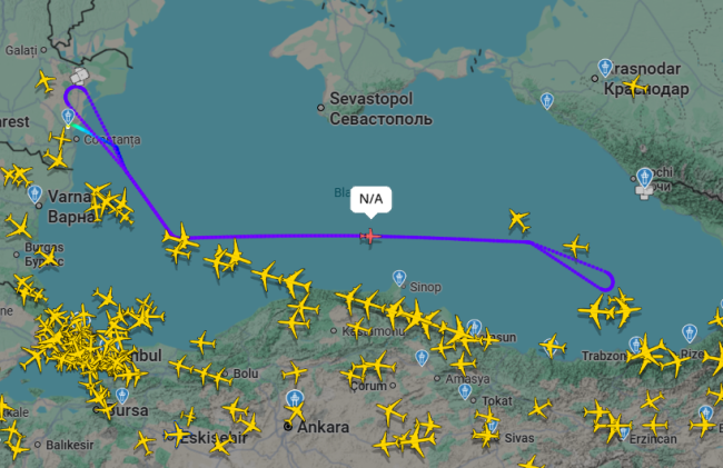 Иностранный разведывательный самолёт вновь замечен над Чёрным морем