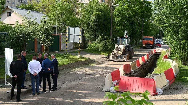 В Пашковском жилом массиве Краснодара продолжается строительство ливневой канализации